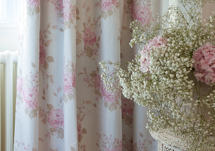 Shabby Chic by Rachel Ashwell Belle Hydrangea, Powder Pink - Made to Measure Curtains - Image 5